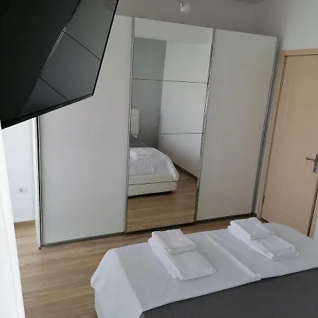 Moon Lake Apartament * Mamaia
